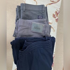 Men’s casual pants. Size 31, 32, medium.
